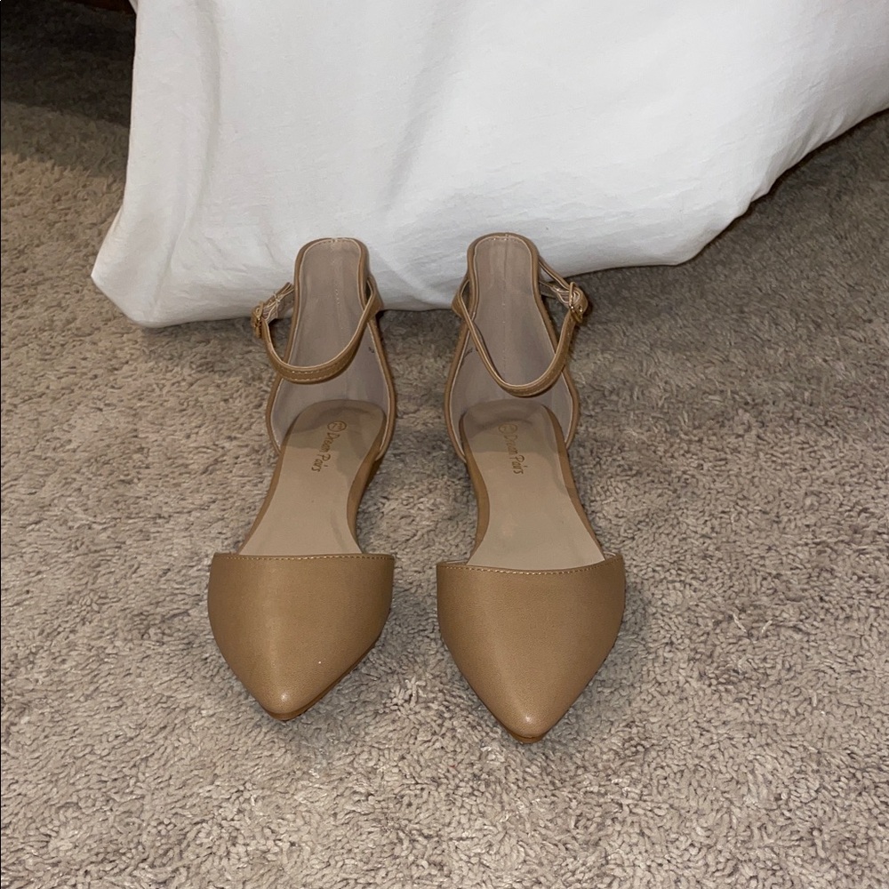 Elegant Tan Women's Shoes